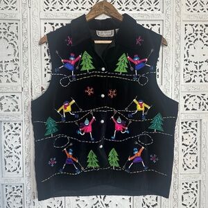 Vintage Lifestyle Black Velour‎ Winter Themed Iceskating Button Up Collared Vest